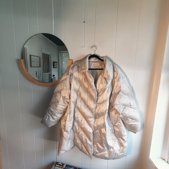 White- Cream Puffer Coat with snap buttons in Front & Side pockets. Pretty Plus - Picture 1 of 6